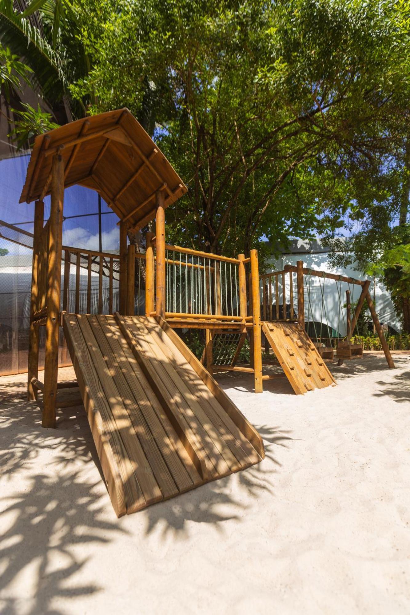 Ritz Lagoa Da Anta Hotel & Spa Maceió Exterior foto Playground at the zoo